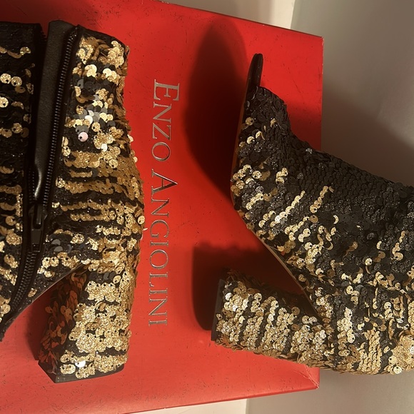 Enzo Angiolini black-gold , open toe sequined boots. Very Demure. In EUC . - Picture 4 of 7